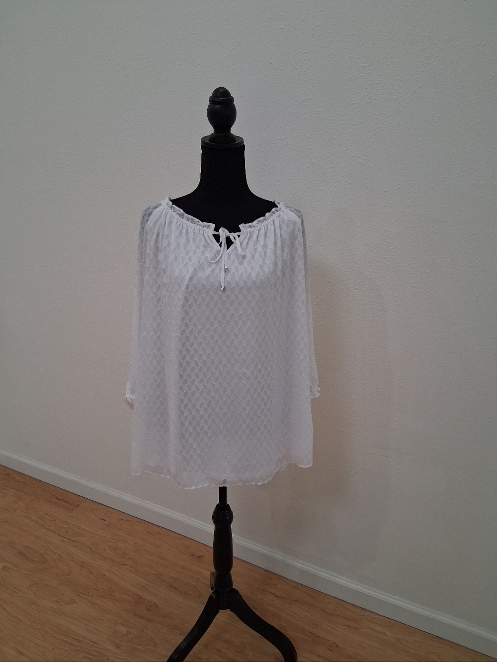 Classic White Peasant Tunic with Tie Neck